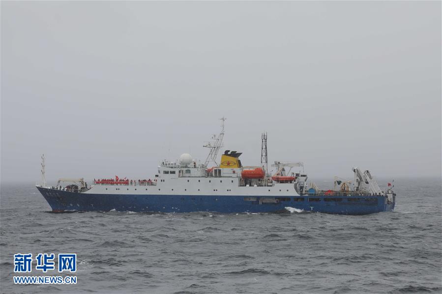 （第33次南极科考）（1）26年后，中国科考船南极再“会师”