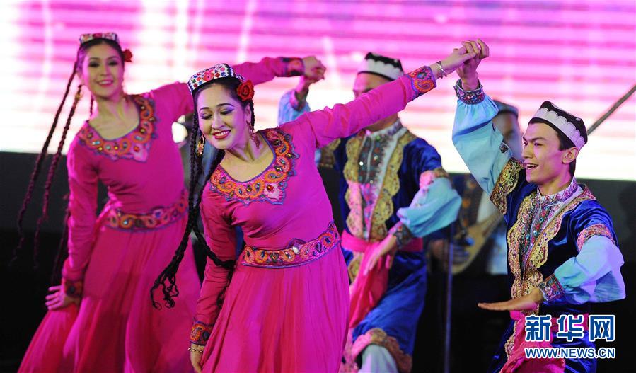 （XHDW）（1）“文化中国·魅力新疆”走进乌兹别克斯坦