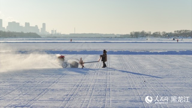 冰雪大世界“冰”，从何来？