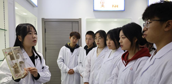 3d4de7f5-0887-43a6-b0c6-aa0313df6455_副本.png